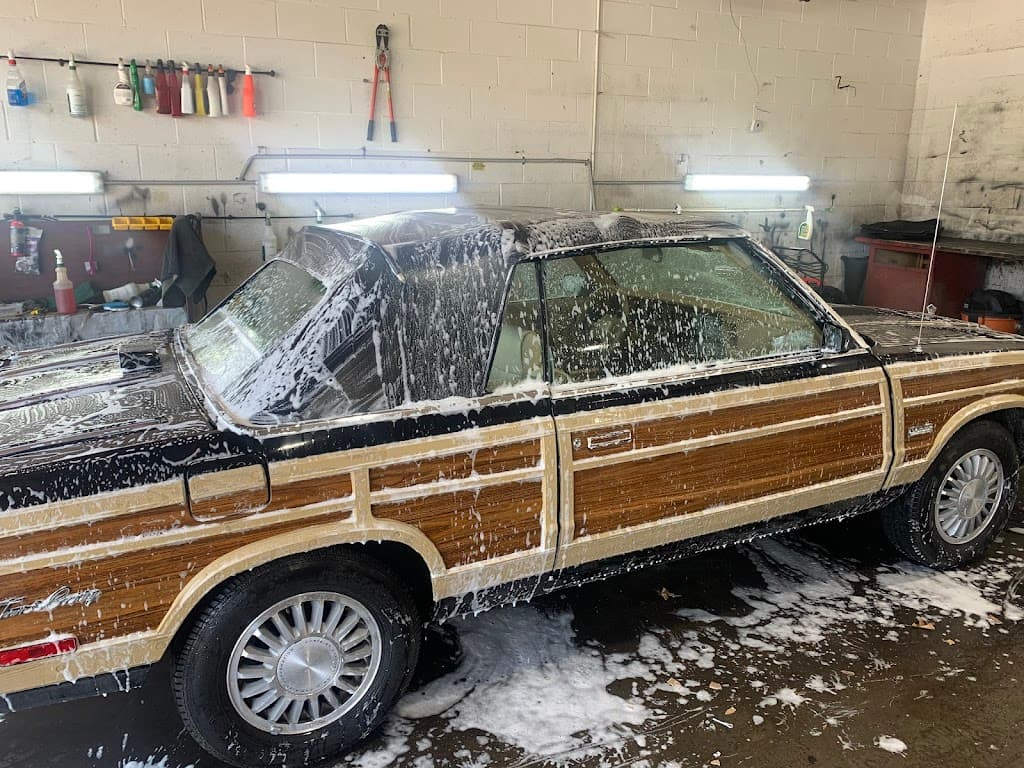 AUTOBUZZ CAR DETAILING SERVICES TOLEDO & SYLVANIA OH featured