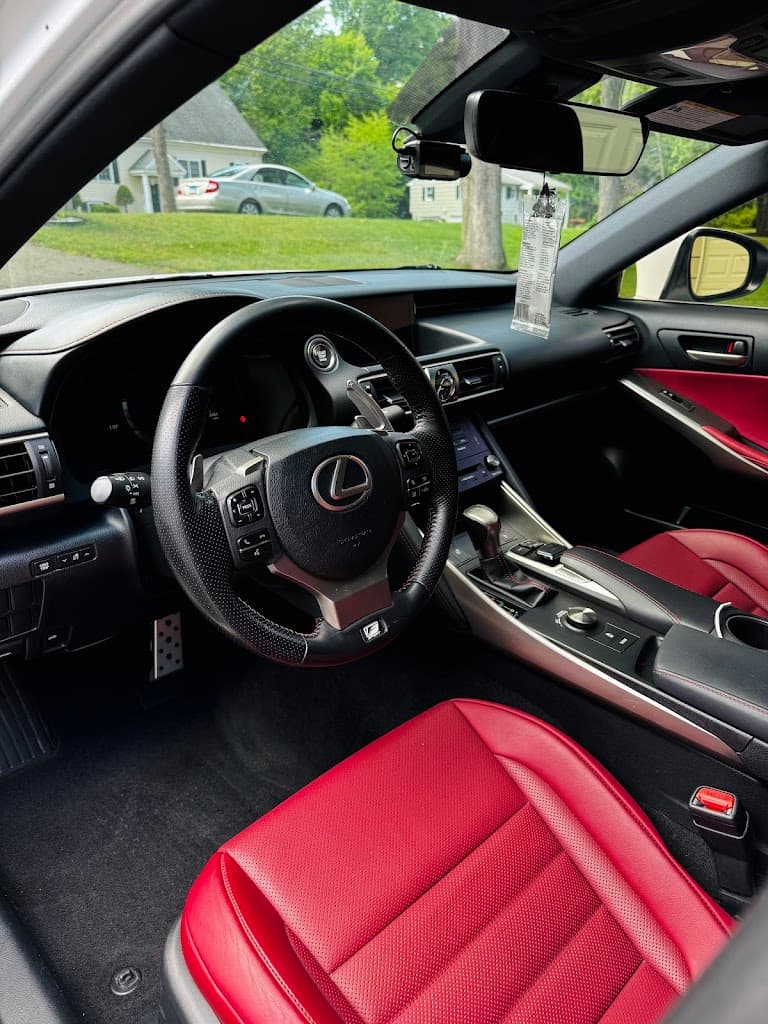 Miko's AutoSpa | Detailing & Window Tinting featured