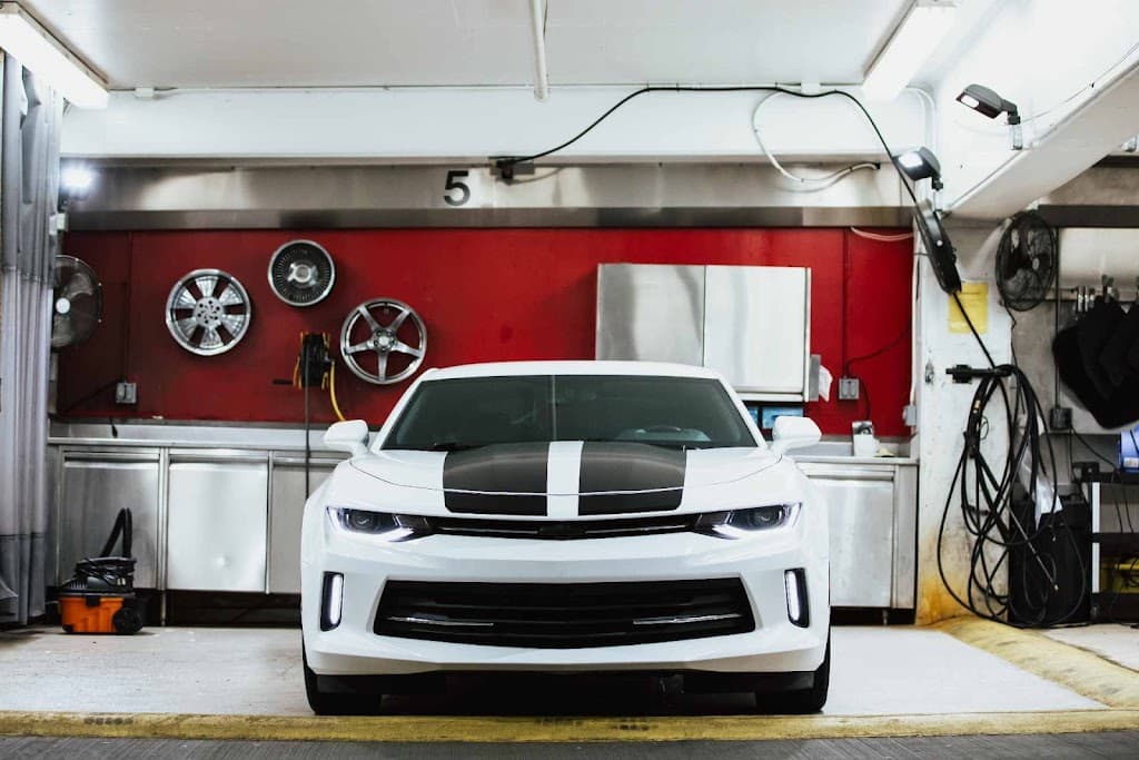 The Auto Salon at PRO Club - Business Image