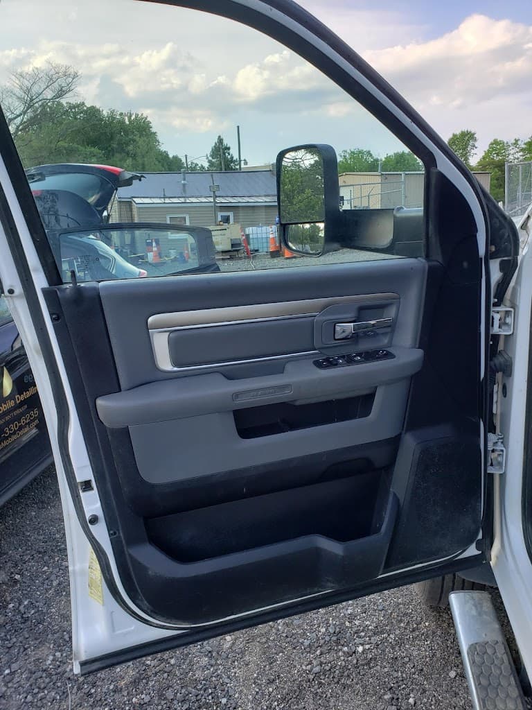 Ron's Mobile Detailing featured
