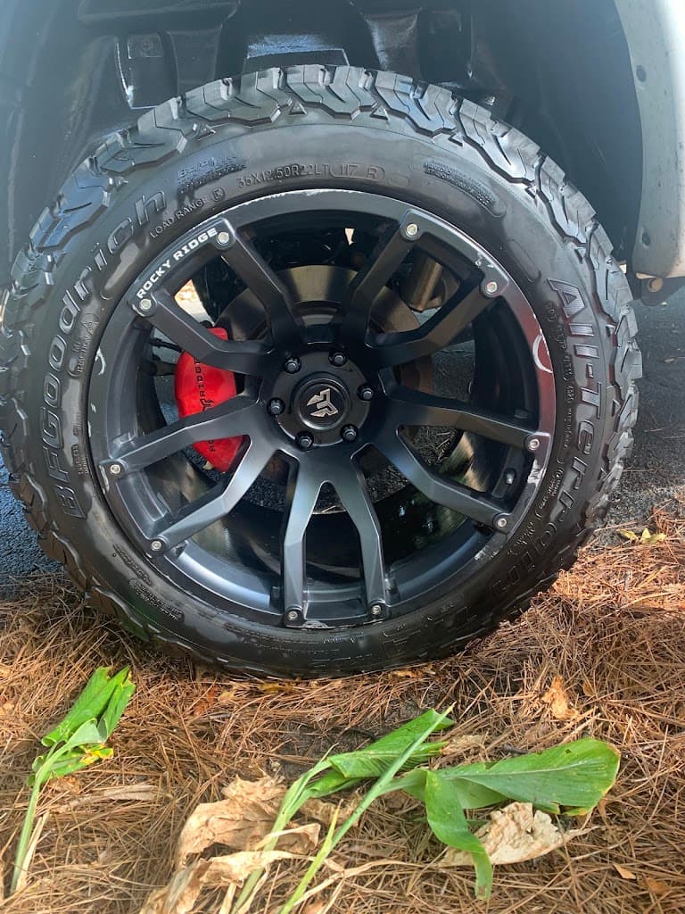 Z's Auto Mobile Detailing featured
