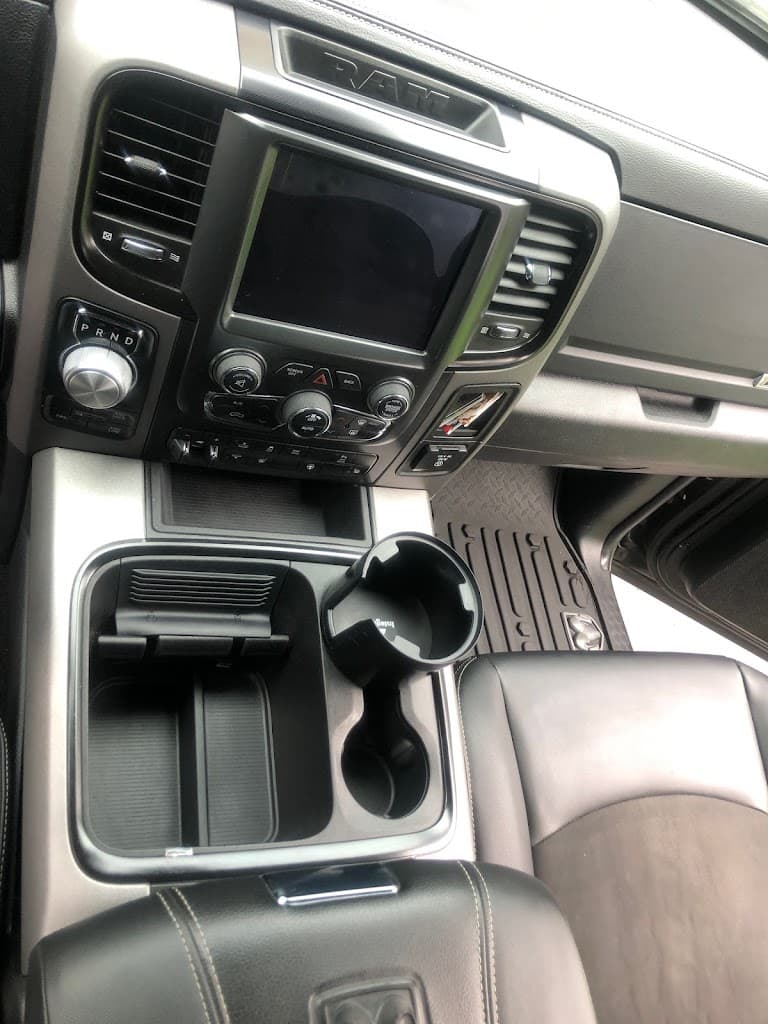 Blue Shine Auto Detailing & Pressurewashing featured