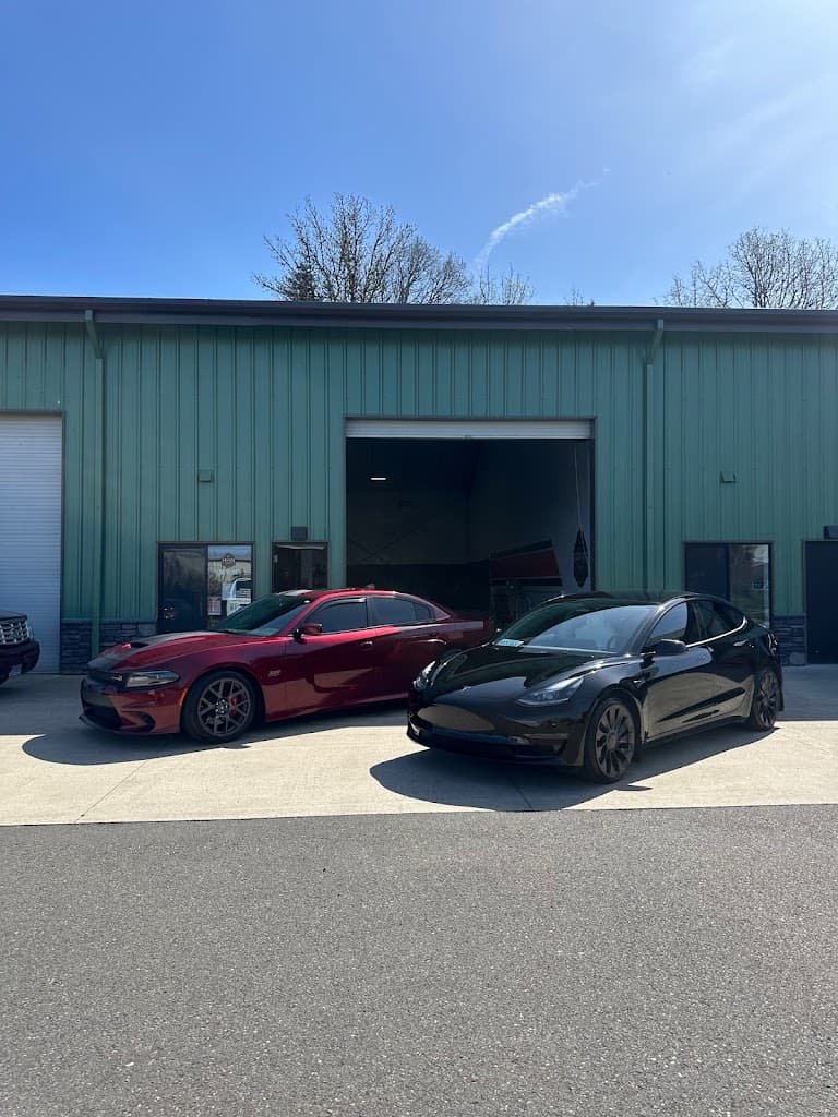 Leyva's Premier Auto Detailing featured