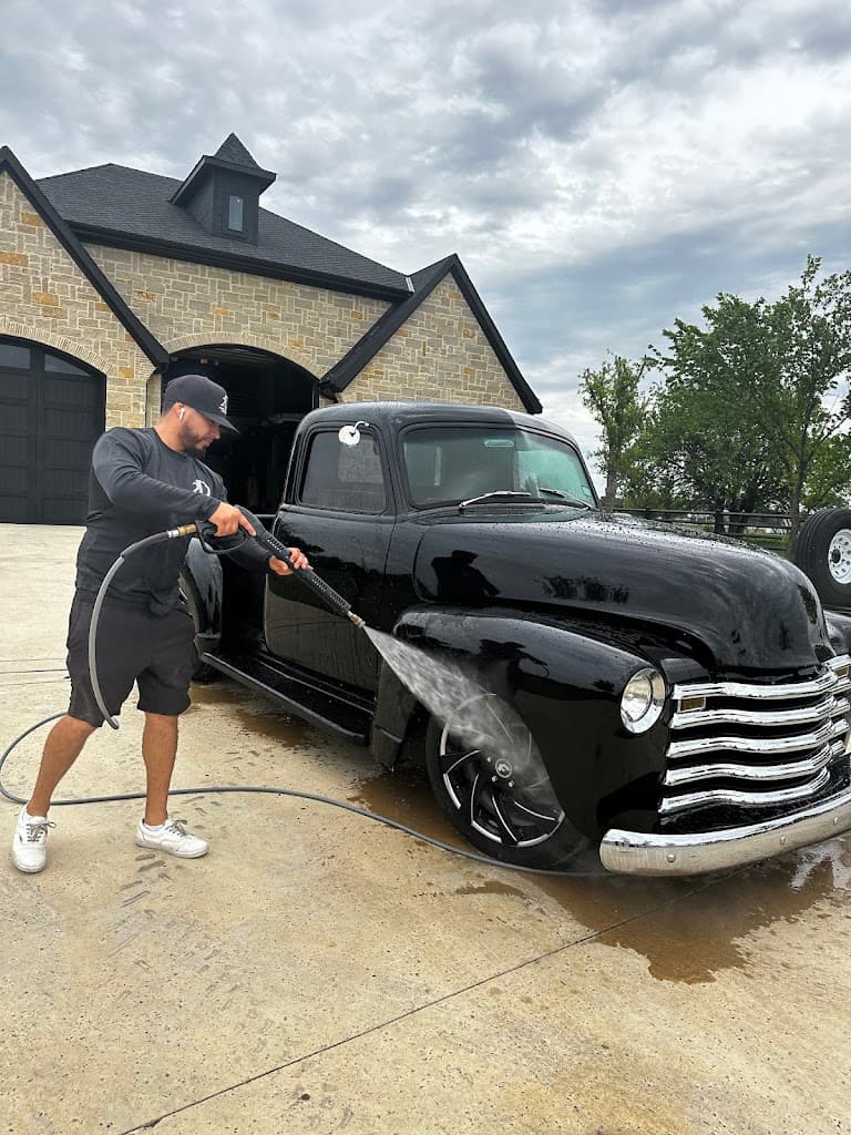 2Detailed Mobile Wash & Detailing featured