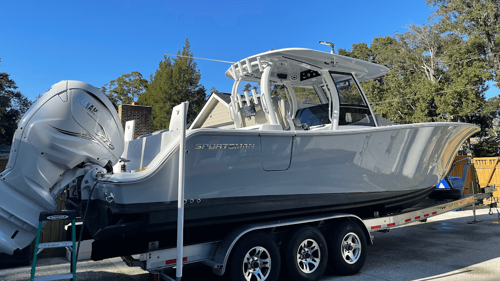 Hotrod's Auto & Marine Mobile Detailing/Restoration LLC featured