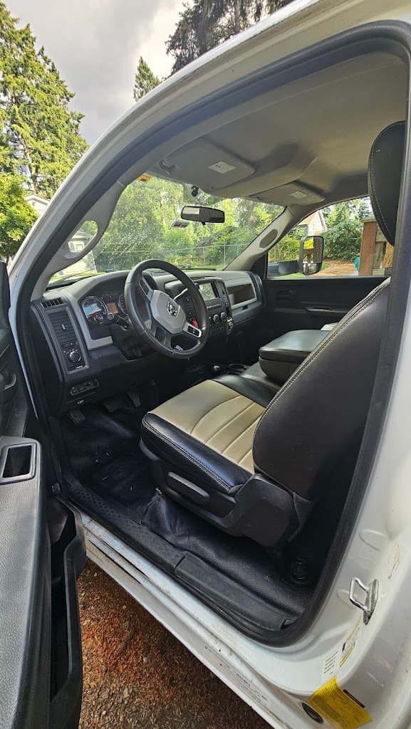 Ant's Auto Spa featured
