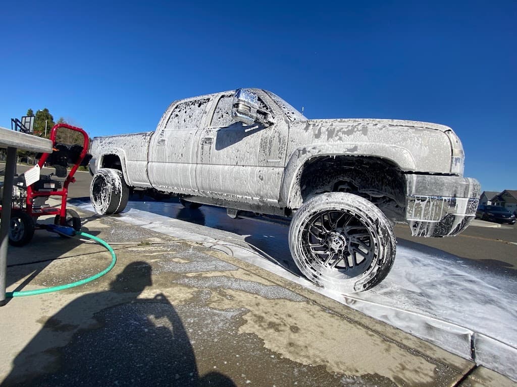 RezendesAutoDetailing featured