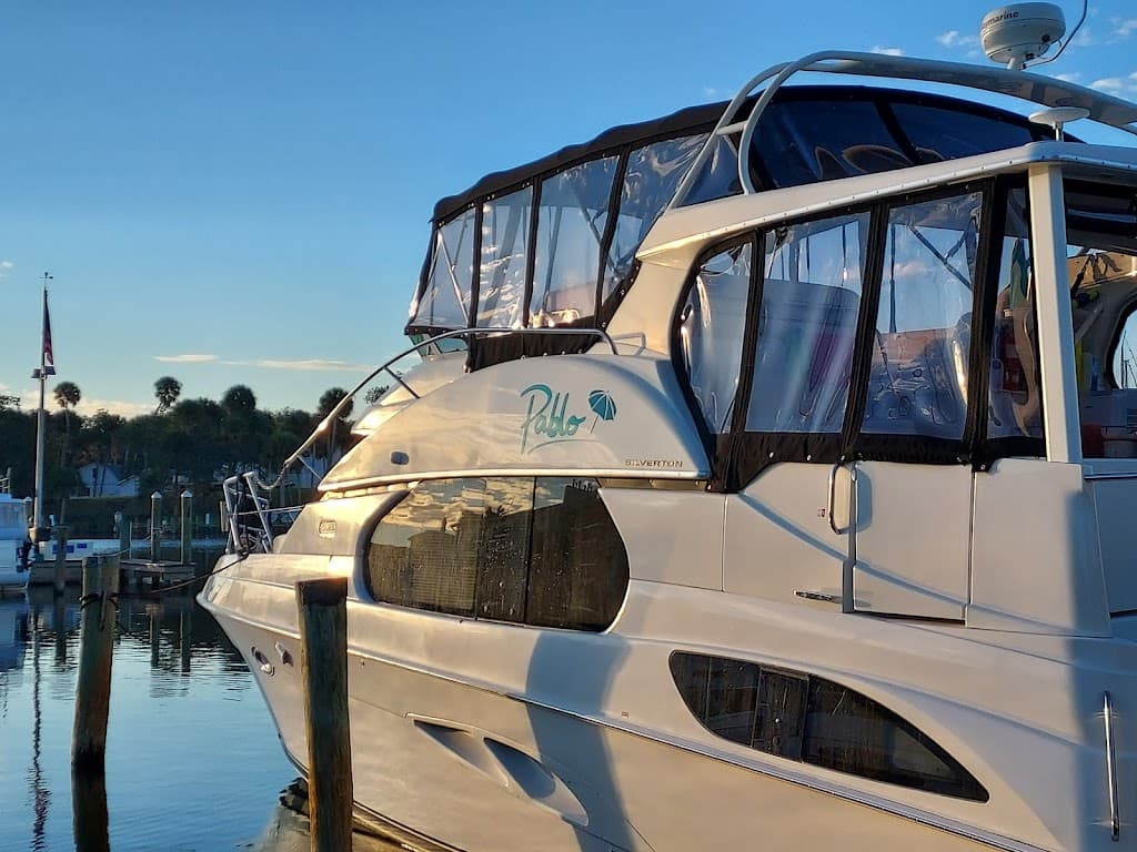Topside Boat Cleaning LLC featured