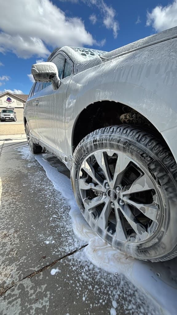 ON-THE-GO DETAILING LLC featured