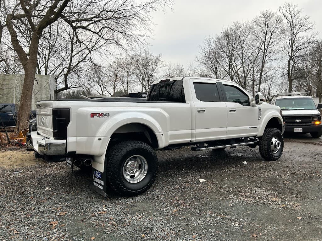 L&V auto detailing featured