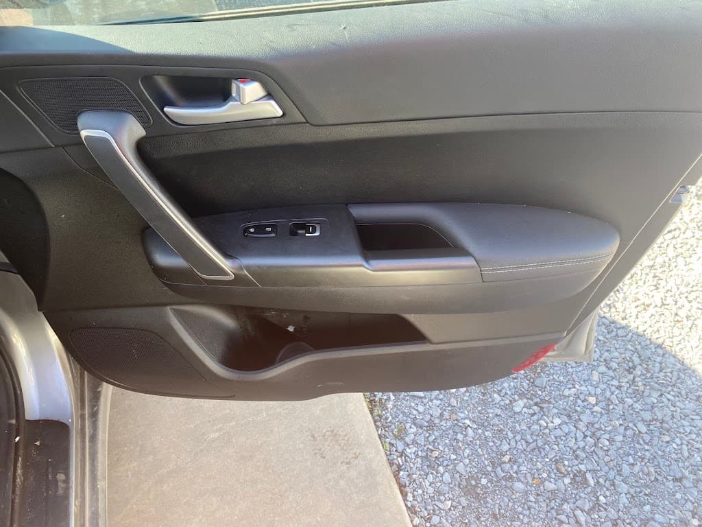 Reds Automotive Detailing featured