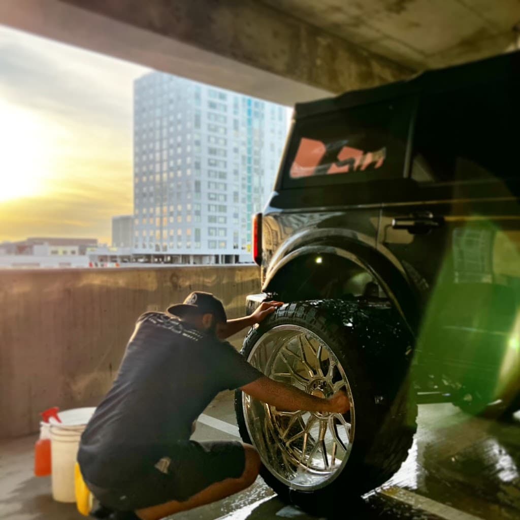 Silva Suds Detailing - Business Image