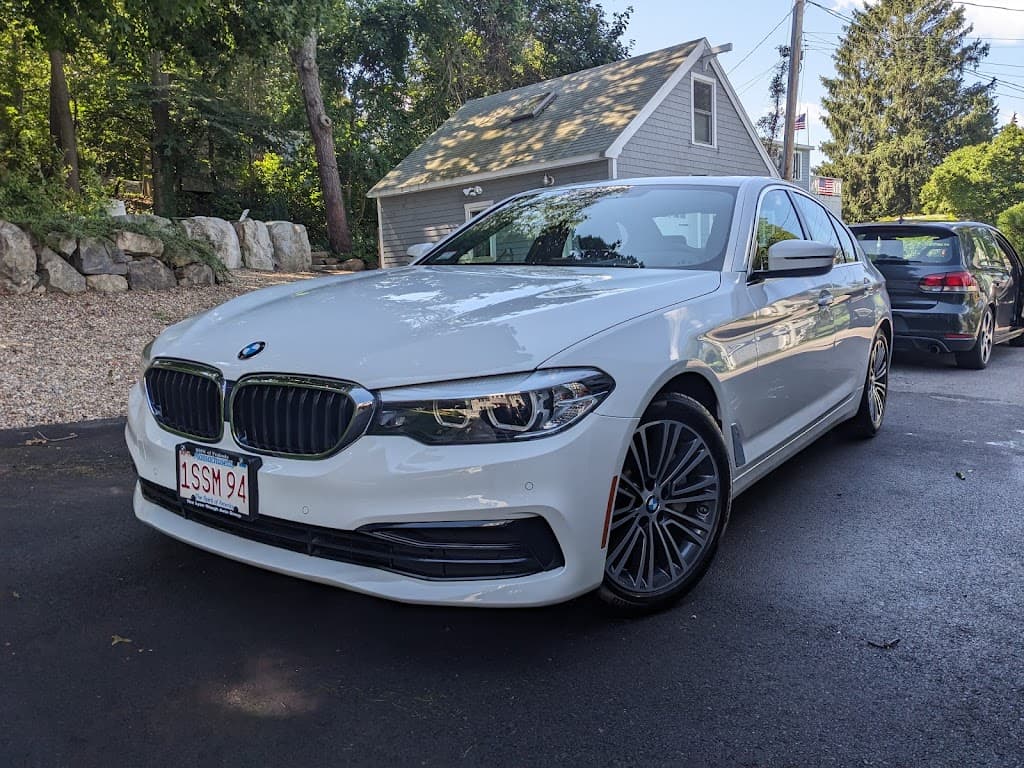 URSA Luxe Auto Coatings and Spa featured