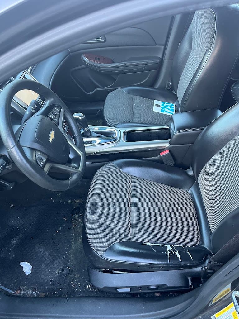 ROYAL CAR DETAILING AUBURN - Business Image