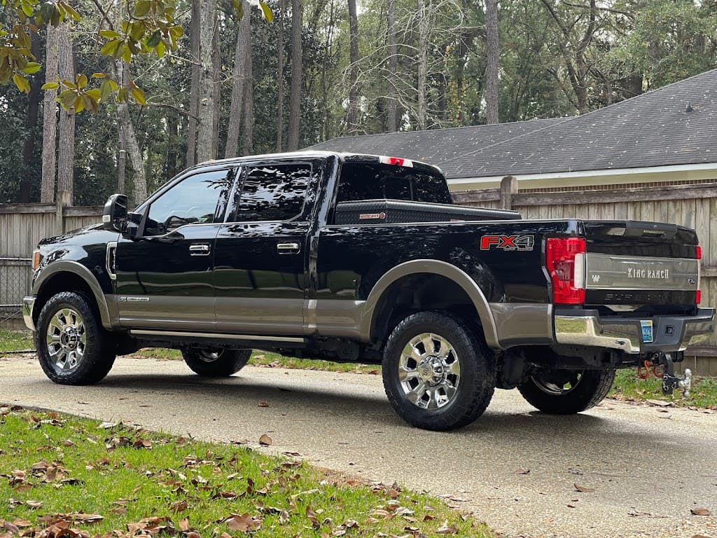 Showroom Mobile Auto Detailing LLC featured