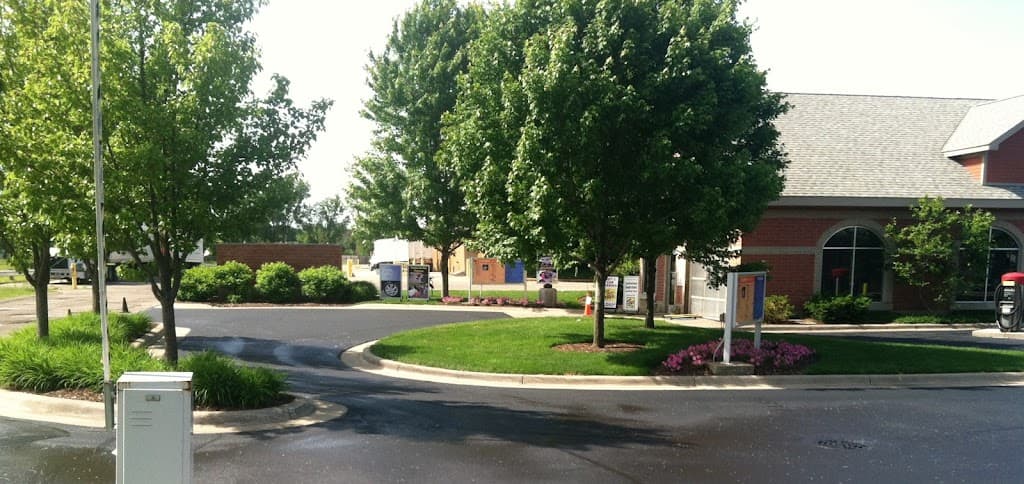 52nd Street Auto Wash featured