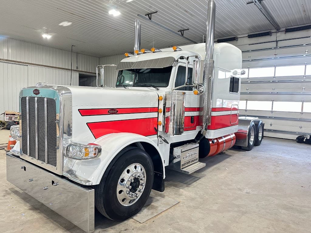 Kutting Edge Detailing LLC featured