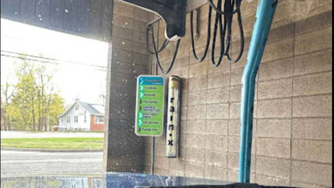 Colonial Car Wash featured