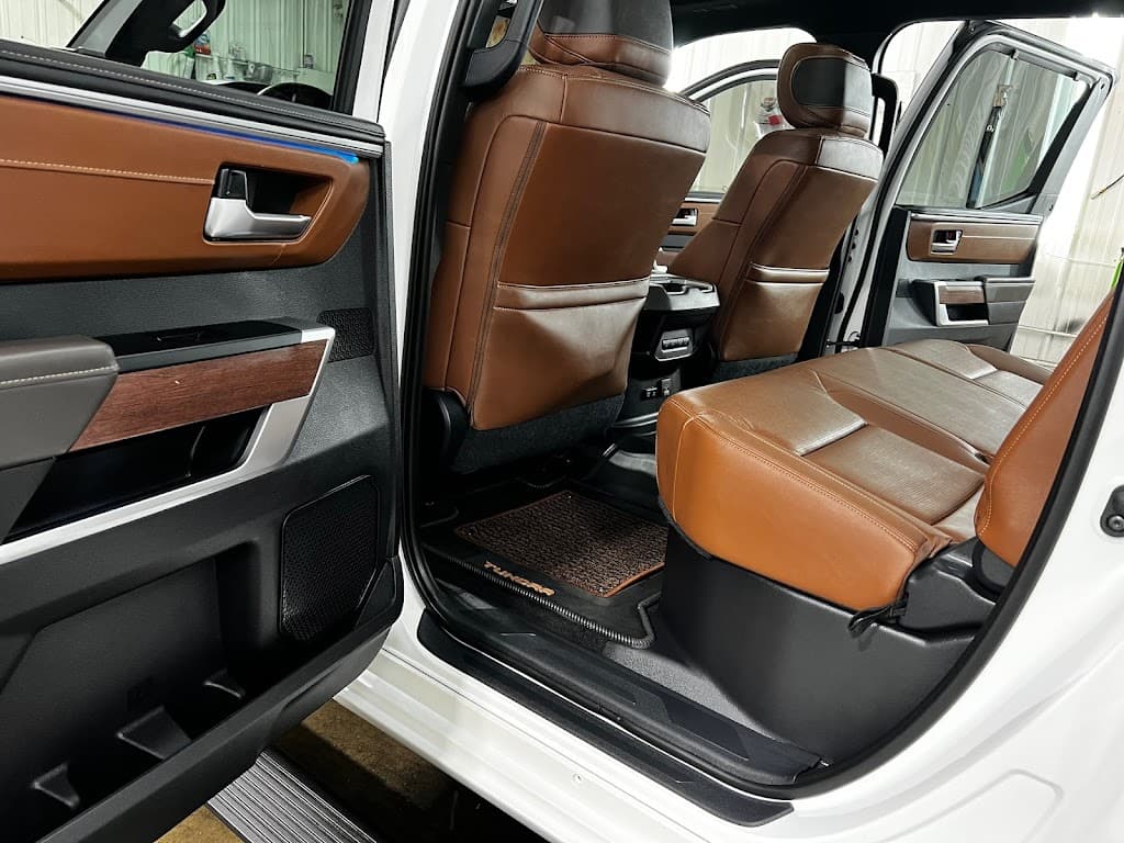 Tulip City Detailing LLC featured