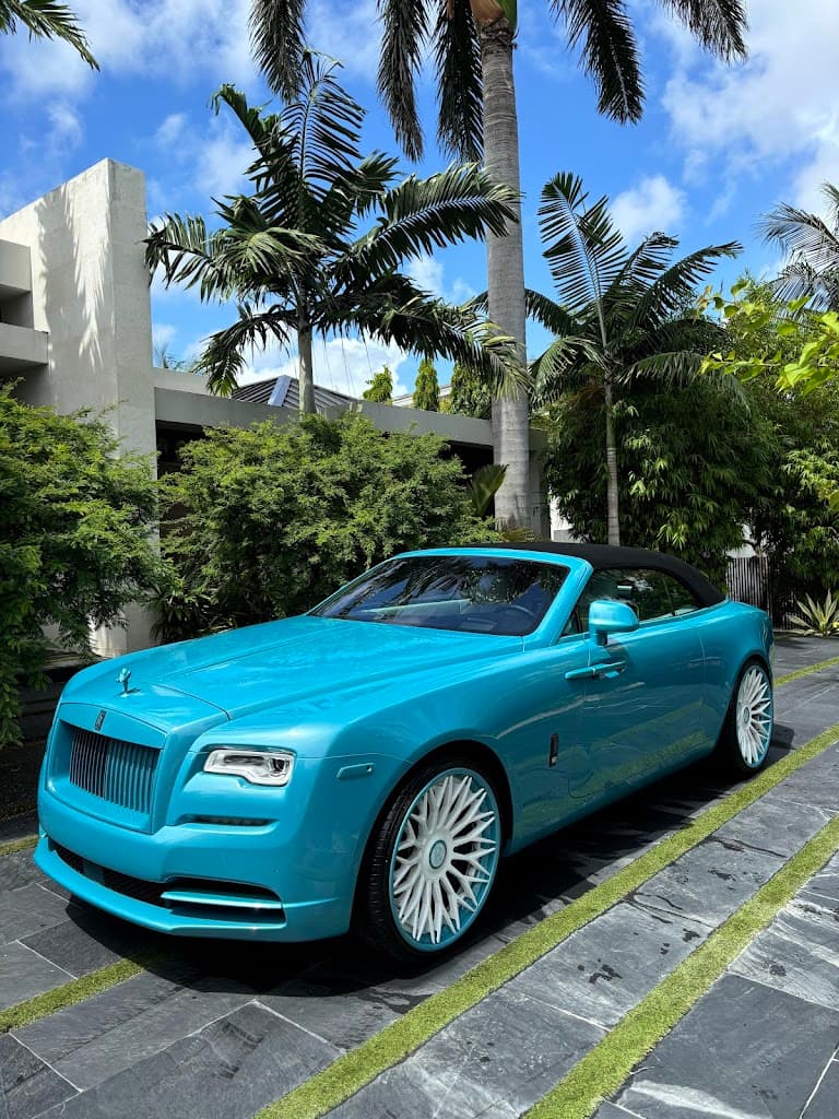 FirstClassDetailmiami - Business Image