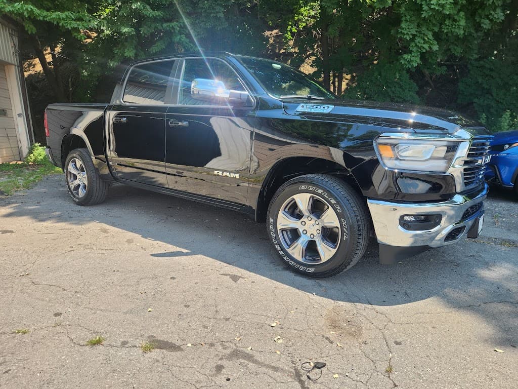 Perry's Auto Detailing featured