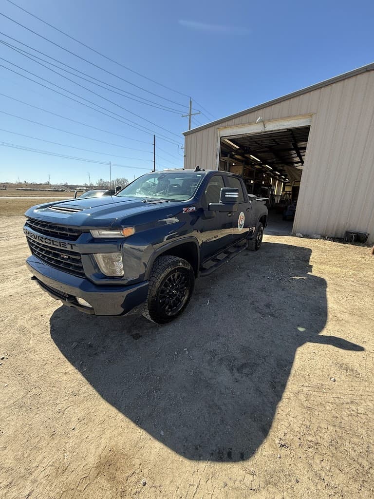 Let's get it detailing featured