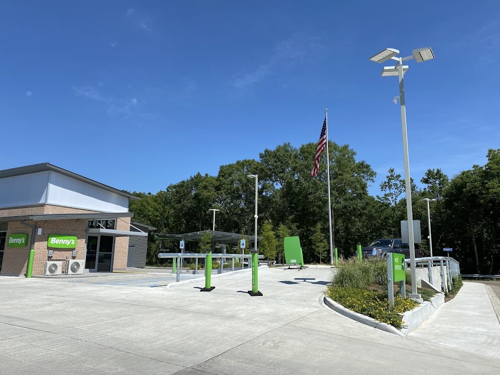 Benny's Car Wash featured