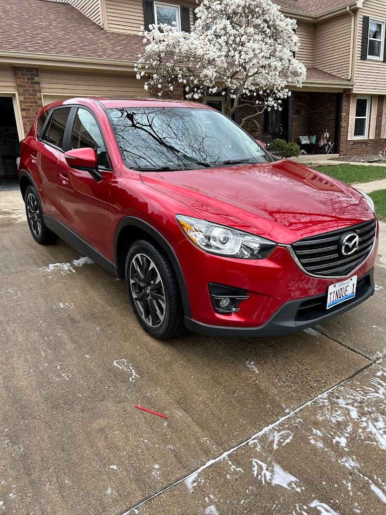 Vargas Detailing LLC featured
