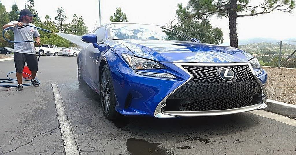 Lee's Auto Detailing featured