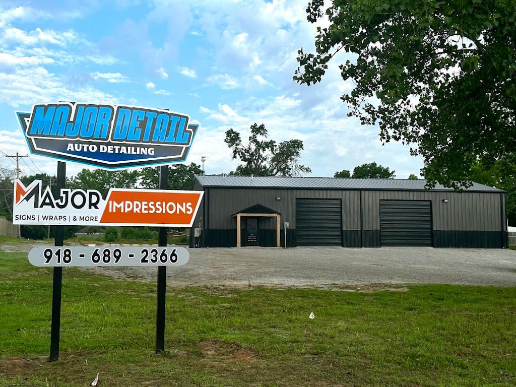 Major Detail featured