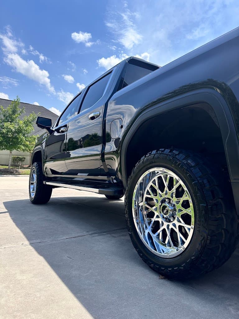 T's Auto Spa featured