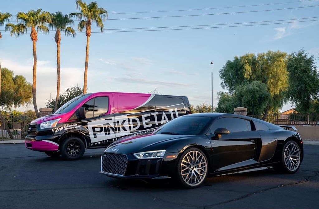 Pink Detail - Business Image