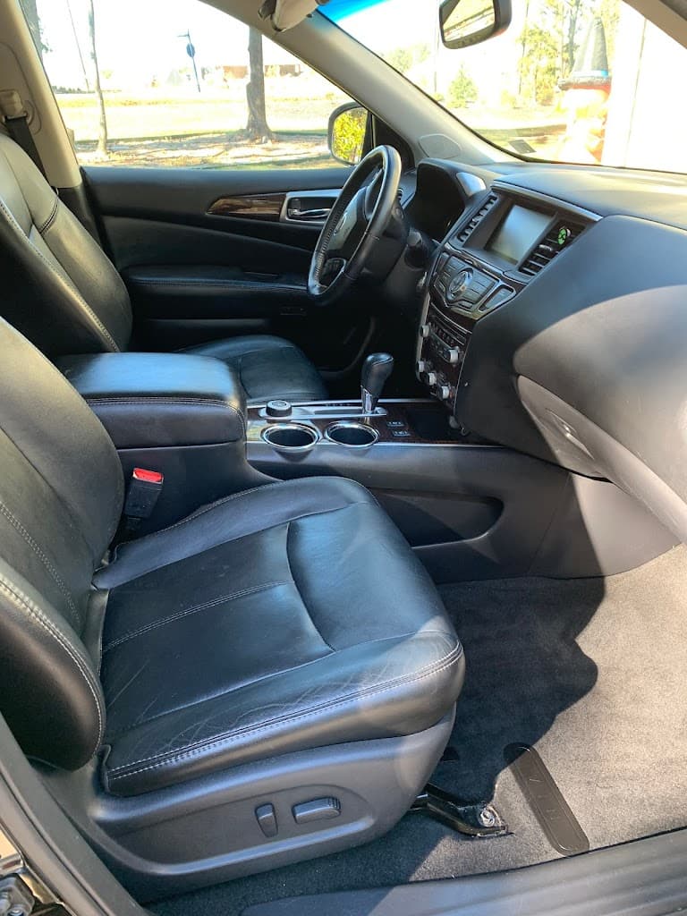 A&A Auto Spa and Transports LLC featured