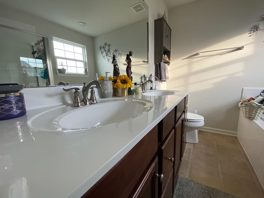 Fulget Cleaning Company LLC | Office Cleaning | House Cleaning | Janitorial Service | Commercial Cleaning | South Holland featured