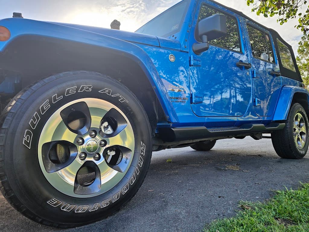 Hey! Hey! Auto Detailing featured