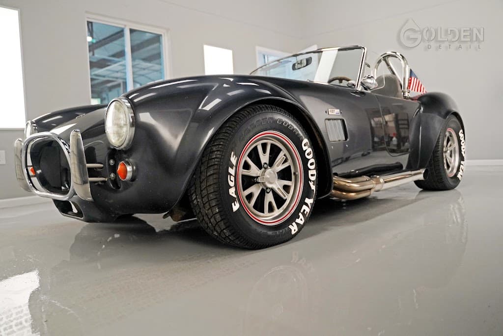 Golden Detail featured