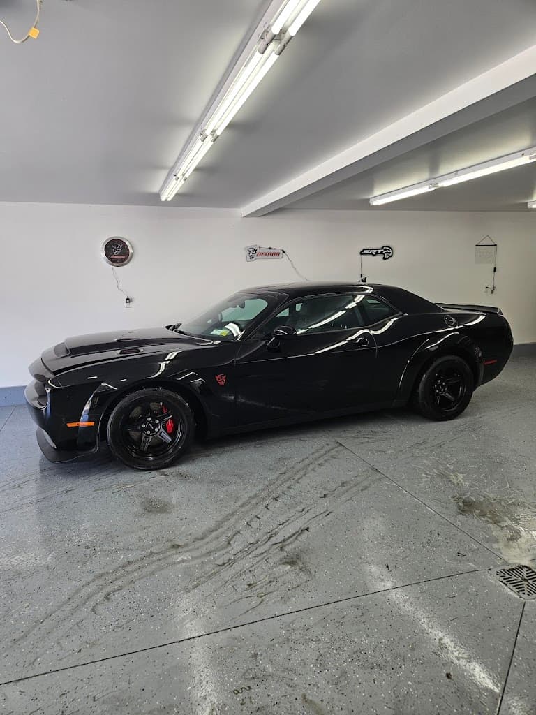 Mike's Mobile Detailing LLC featured