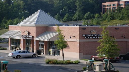 Yates Kingstowne Car Wash & Convenience featured