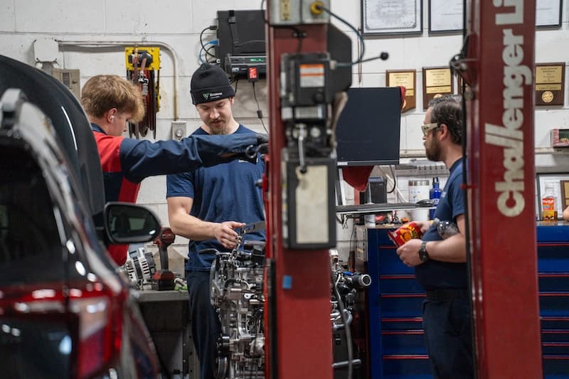 Russ Darrow Collision Center Of Waukesha featured