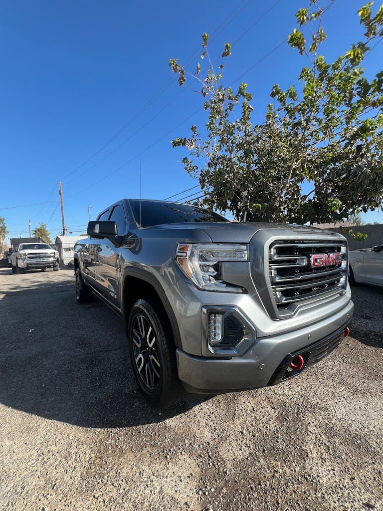 Vegas Mobile Shine featured