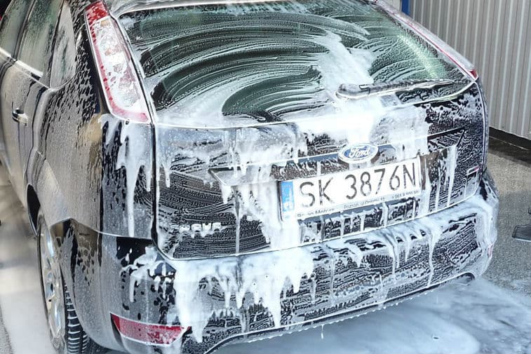 Easter's Hand Car Wash featured