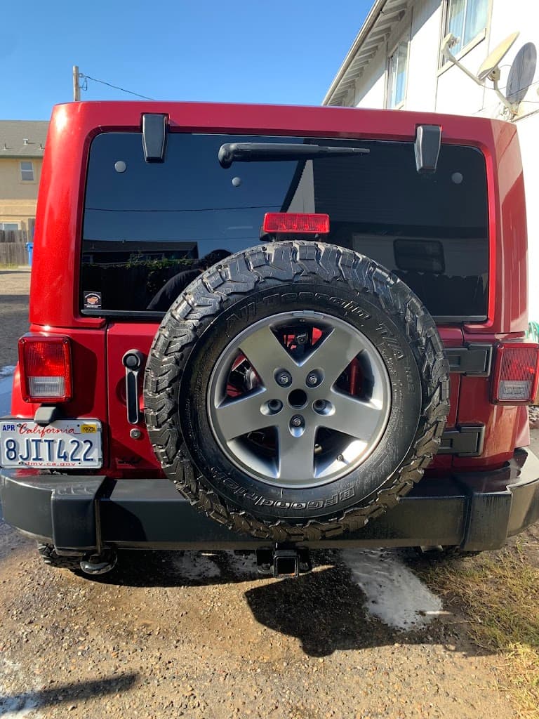 Spray and shine detailing featured