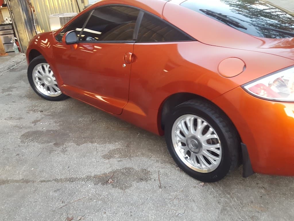DOCTOR SHINE DETAILING CLEAN & TINT featured