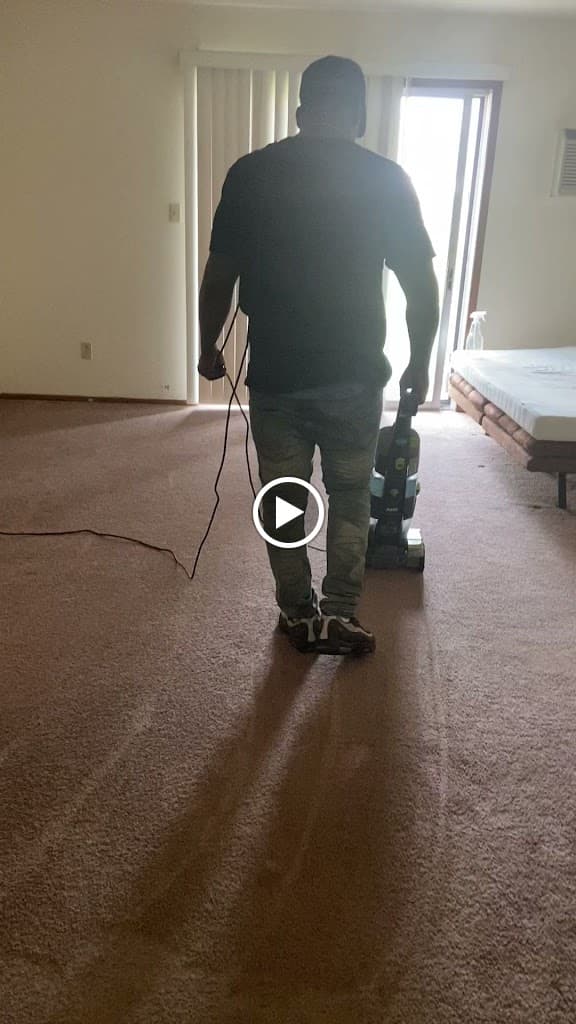 A&V Cleaning Service LLC featured