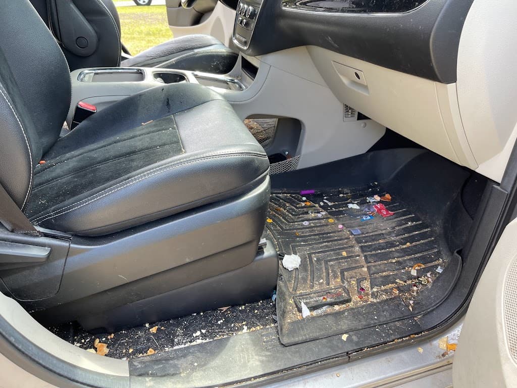Loud & Fast Mobile Detailing llc featured
