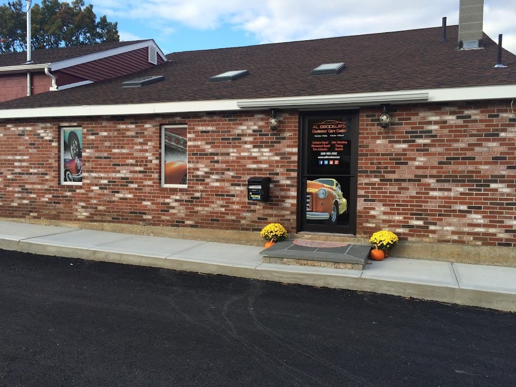 Al Brodeur's Auto Body, Inc featured