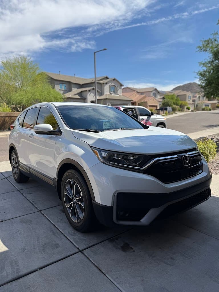 Sittin' Pretty Auto Detailing Glass & Tint featured