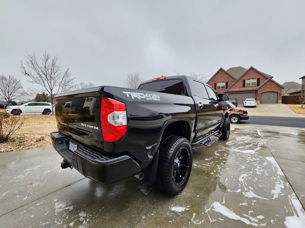 Fox Detailing featured