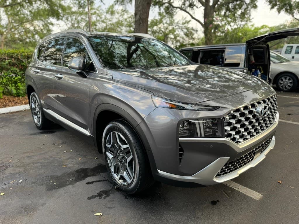 Sleek Detail featured