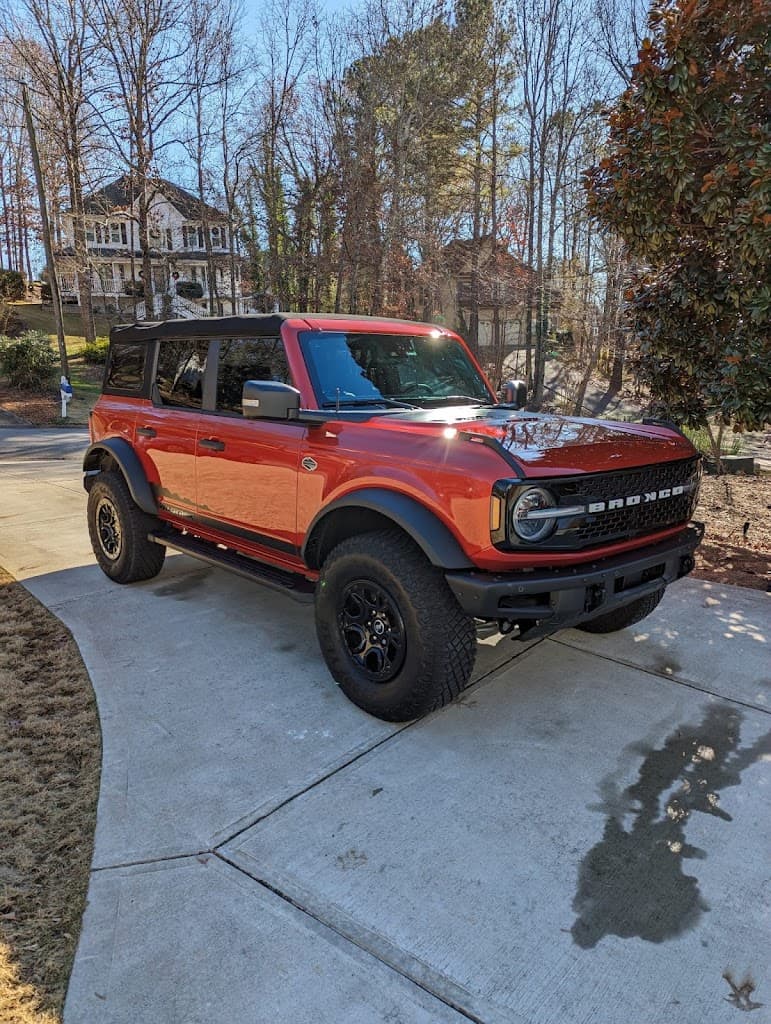 Bubbles and Buffs - Mobile Detailing featured